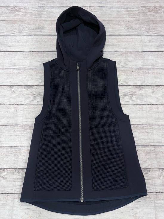 lululemon athletica Jackets & Blazers - LULULEMON The Spaces In-Between Vest with Hood Size 4
